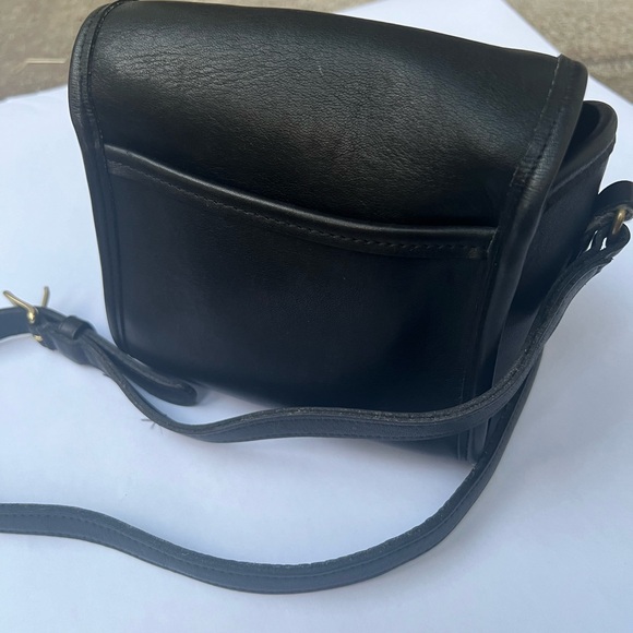 Vintage Coach Emmie Flap leather Bag - Picture 5 of 11